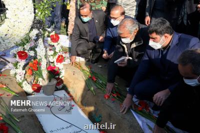 دو شهید گمنام در پردیس وزارت ارتباطات آرام گرفتند