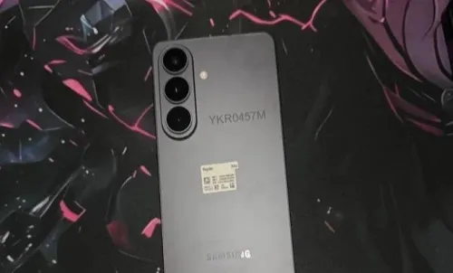 گلکسی اس ۲۶ پلاس با برچسب قیمت ۱۶۵۰ دلاری