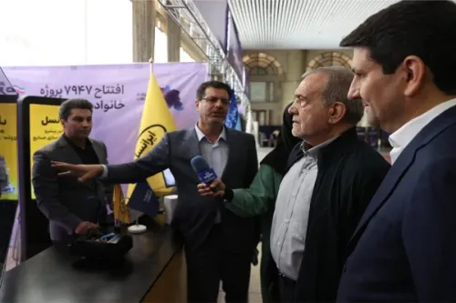 بازدید رئیس دولت از تازه ترین دستاوردها و راهکارهای ارتباطی ایرانسل